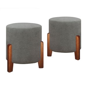 Kit 2 Puff Redondo Luxo Pés em Madeira Luna Linho Moderno Conforto Penteadeira Cor Cinza