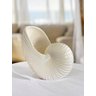 Vaso Decorativo Concha Nautilus Off White em Cerâmica - 1