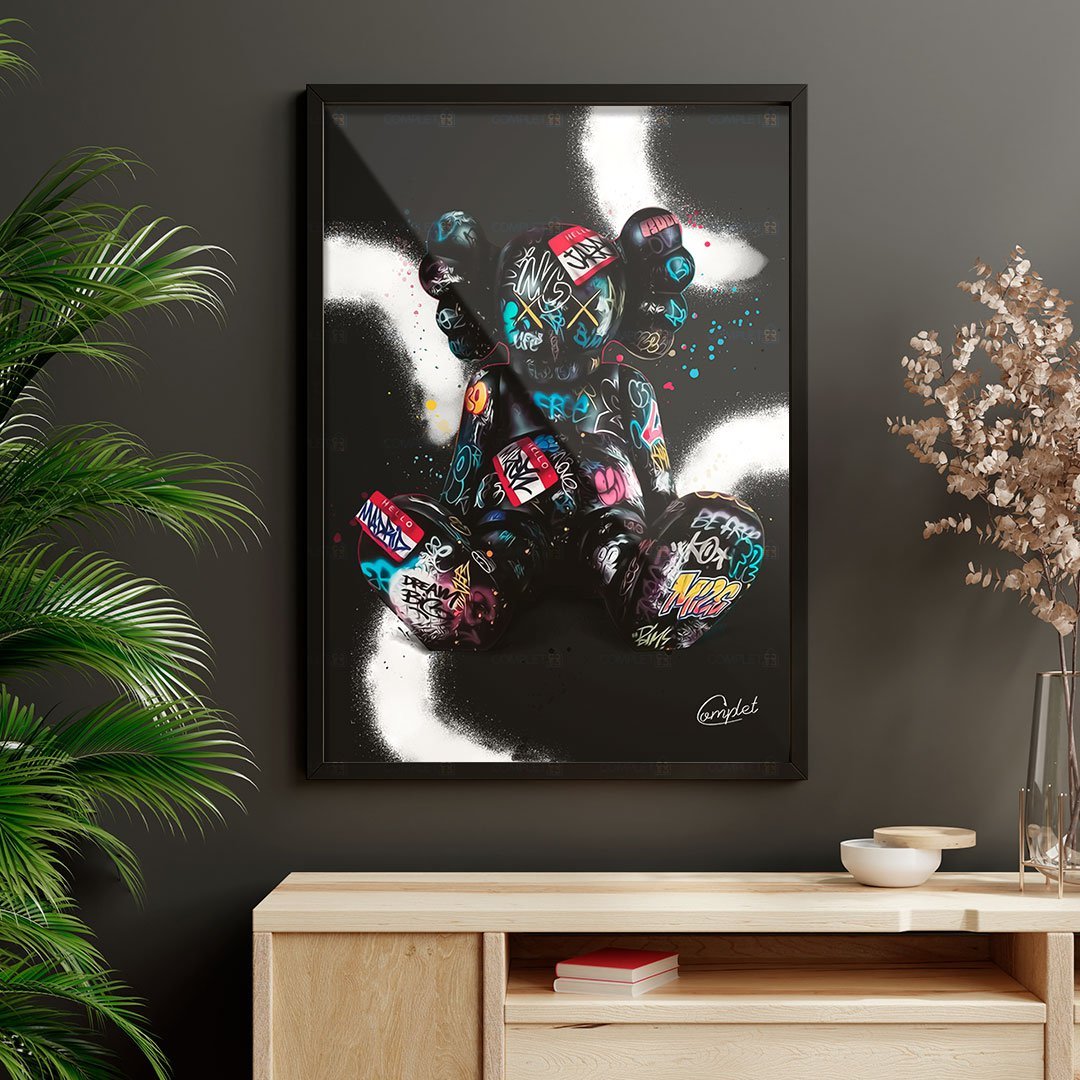 Quadro Boneco Kaws Moldura e Vidro - 2