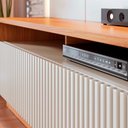 Ver imagem 6 de Home Estante Orlo 200cm Tv até 75 Fitas Led Portas Deslizantes Mdp/mdf Off White/freijó G73 - Gran B