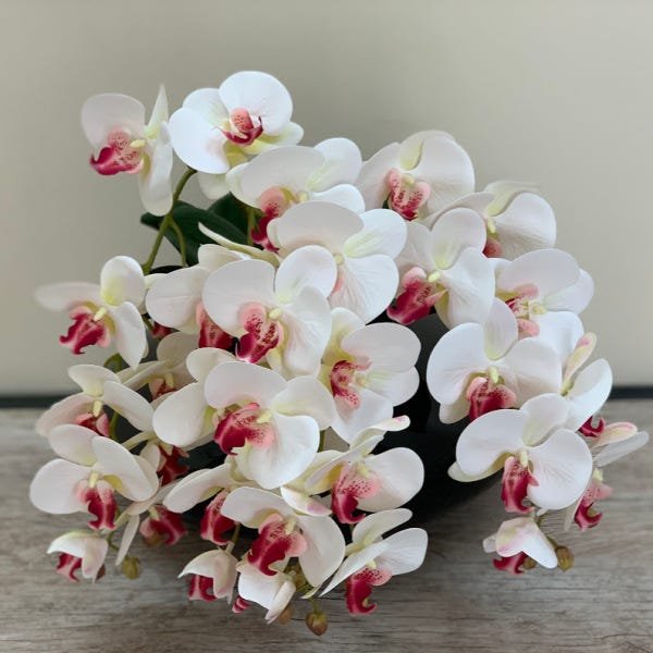 Kit 3 Flores Artificiais Orquideas de Silicone 3D Branco com Rosa Cor:Rosa - 3