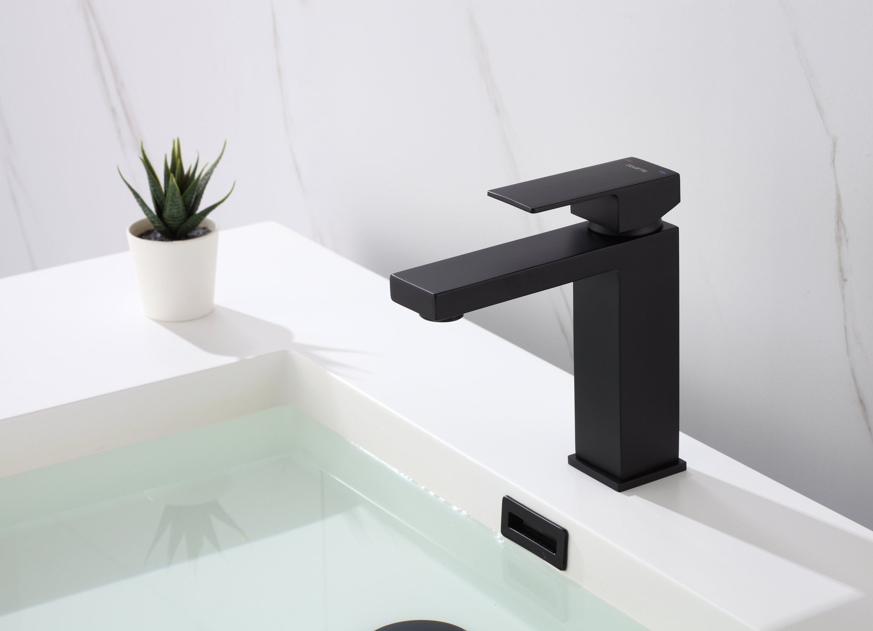 Torneira Monocomando Preto Quadrada Banheiro Lavabo Bica Baixa Luxo Inovartte In24 - 6