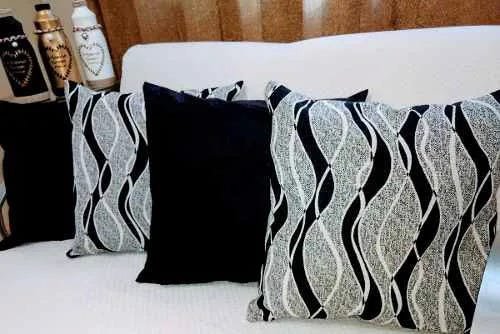 Kit 2 Almofadas Decorativas Jacquar Sued Preto 45x45 Silicone - 1