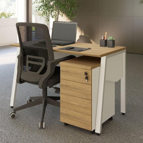 Mesa Escrivaninha 135cm x 60cm Tampo Chanfrado e Gaveteiro Móvel com 3 Gavetas F5 Office Cor:Macad