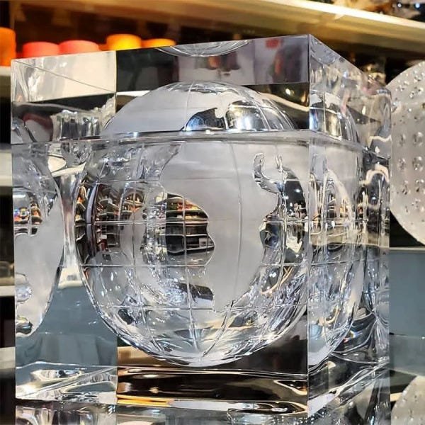 Balde de gelo acrílico formato globo terrestre cubo luxo - 3