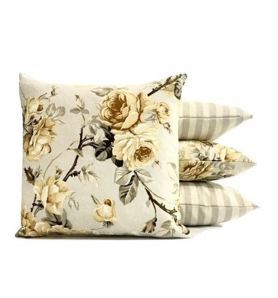 Capa de Almofada Impermeavel 40x40 Floral Clarinho Area Externa - 1