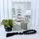 Ver imagem 2 de Decoração sala livro fake + vaso preto + colar de mesa preto