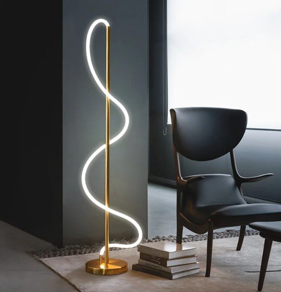 Luminária Chão Moderna Sofisticada Slim Mangueira Led 1,40m - Dourada - 2