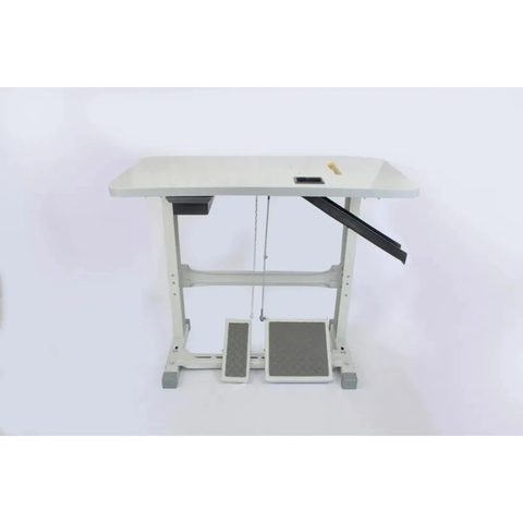 Mesa para Máquina Overlock Motor Grande.