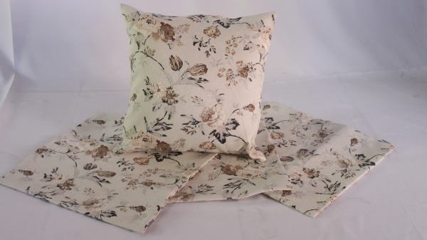 Capa Almofada Jackar Beje/Tabaco Floral - 1