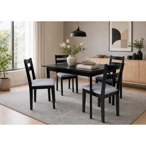 Conjunto de Mesa com 4 Cadeiras Estofadas Bisa Preto