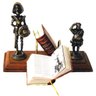 Porta Livros Dom Quixote e Sancho Pança em Latão com Mini Obra Completa Sat - 3