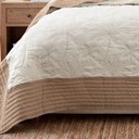 Ver imagem 3 de Kit Cobre Leito Egeu King Percal 300 Fios Colcha Matelassê Alto Relevo 3 Peças Chocolate