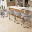Ver imagem 2 de Kit 03 Banquetas Baixa Base de Aço Preto Betina D02 Bouclê Creme B-54 - Lyam Decor