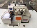 Ver imagem 4 de Overlock 3 Fios com Motor Direc Drive e Bancada