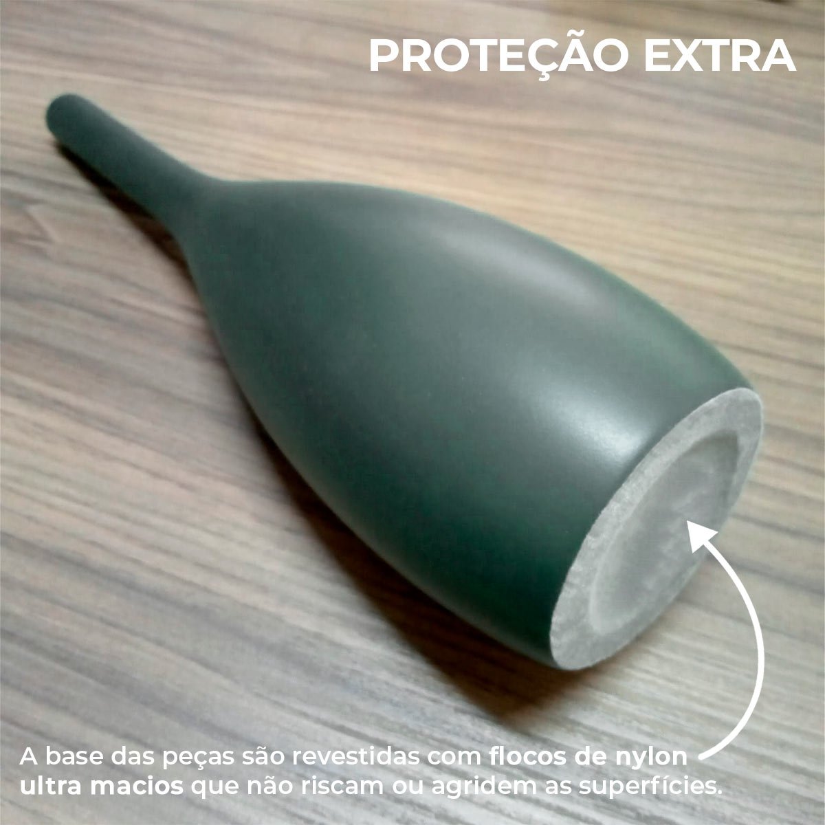 Abajur de Quarto Pequeno de Cerâmica Paris Verde Lúpulo com Cúpula de Tecido - 4