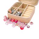 Ver imagem 3 de Kit Porta Joias Portatil Viagem Estojo Rosa com Missangas Pink Cor:rosa
