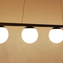 Luminária Pendente Estilo Jabuticaba Preta com Globo Leitoso para 4 Lâmpadas Halopin G9 Bivolt - 3