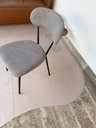 Ver imagem 6 de Kit 2 Cadeiras Decorativas Sala de Estar e Jantar Belize Brenda Boucle Cinza Pés Pretos