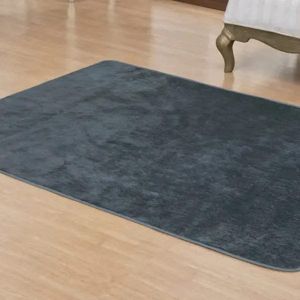 Tapete Retangular para Sala com Tecido Pelúcia 1,50M x 1,00M com Base Antiderrapante Cor: Cinza - 3