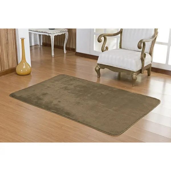 Tapete de Sala Grande Retangular 1,50M x 1,00M Antiderrapante com Pelúcia e Viés Cor: Castor - 1