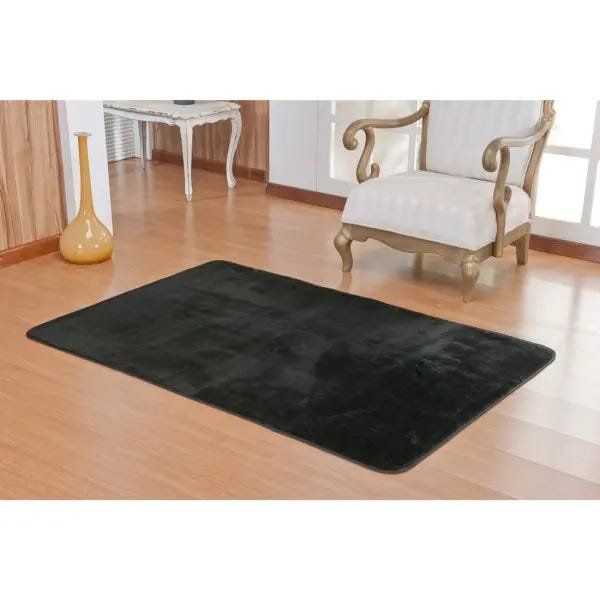 Tapete de Sala Grande Retangular 1,50M x 1,00M Antiderrapante com Pelúcia e Viés Cor: Preto - 1
