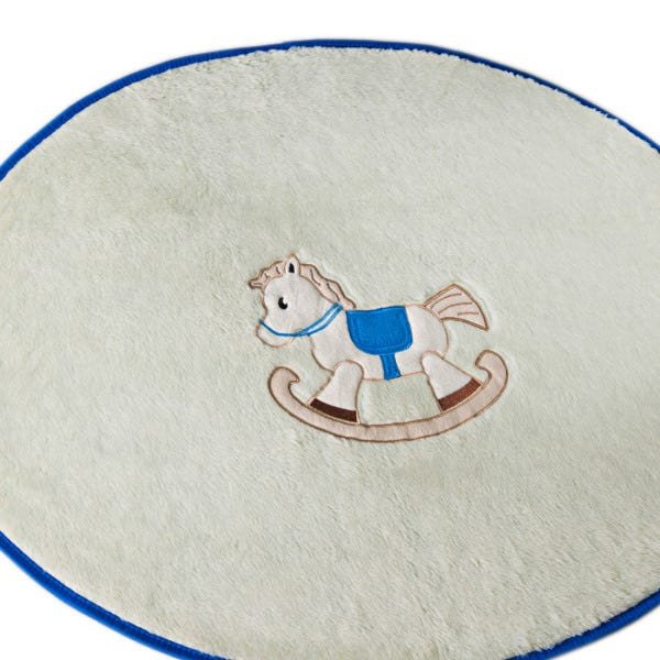 Tapete Infantil de Pelúcia Formato com Cavalinho Bordado em Pelúcia e Base Antiderrapante Cor:  - 3