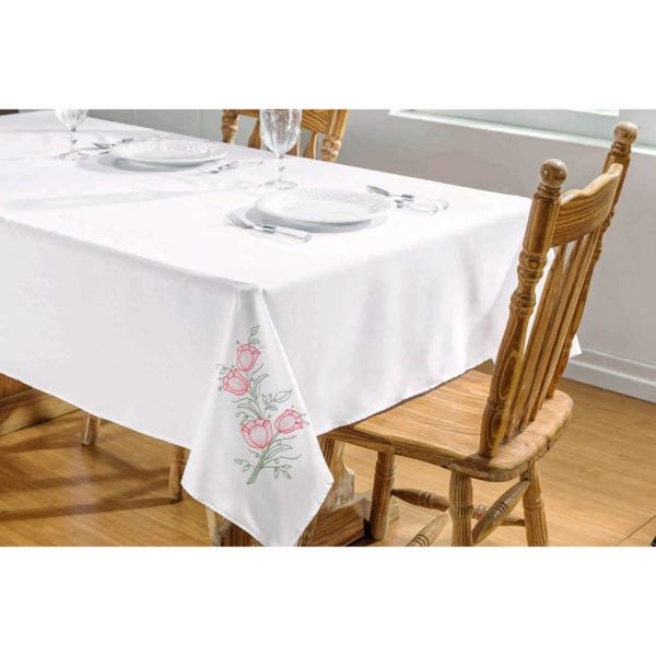 Toalha de Mesa para 8 Cadeiras 2,50M x 1,40M com Detalhes Bordados Primavera - Branco/Pink - 1