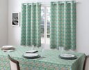Ver imagem 1 de CORTINA ESTAMPADA FLAMINGO FUNDO VERDE 280x120 CM PARA COZINHA