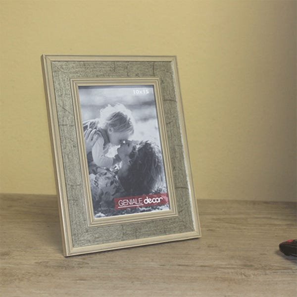 Porta Retrato 20x30cm Dourado Com Friso Claro Presente - 2