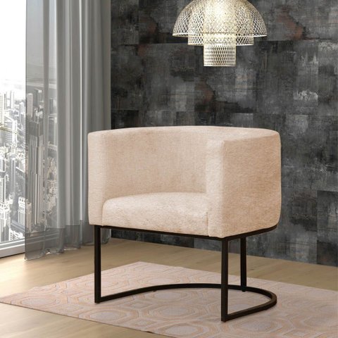 Poltrona Reforçada Decorativa Sala Estar Jantar Gabriela Base Ferro Preta Suede Bege