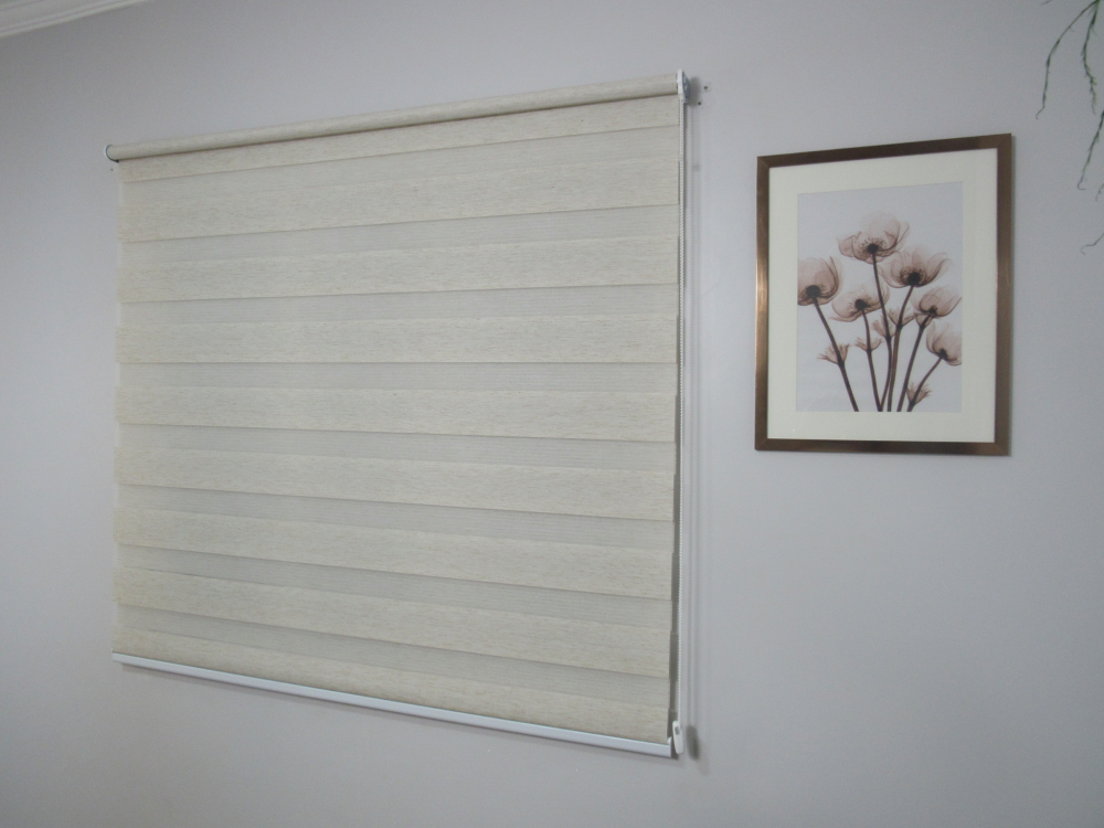 Persiana Rolo Double Vision 150 (larg) x 140cm (alt) Linho Bege - Pronta para instalar - 4