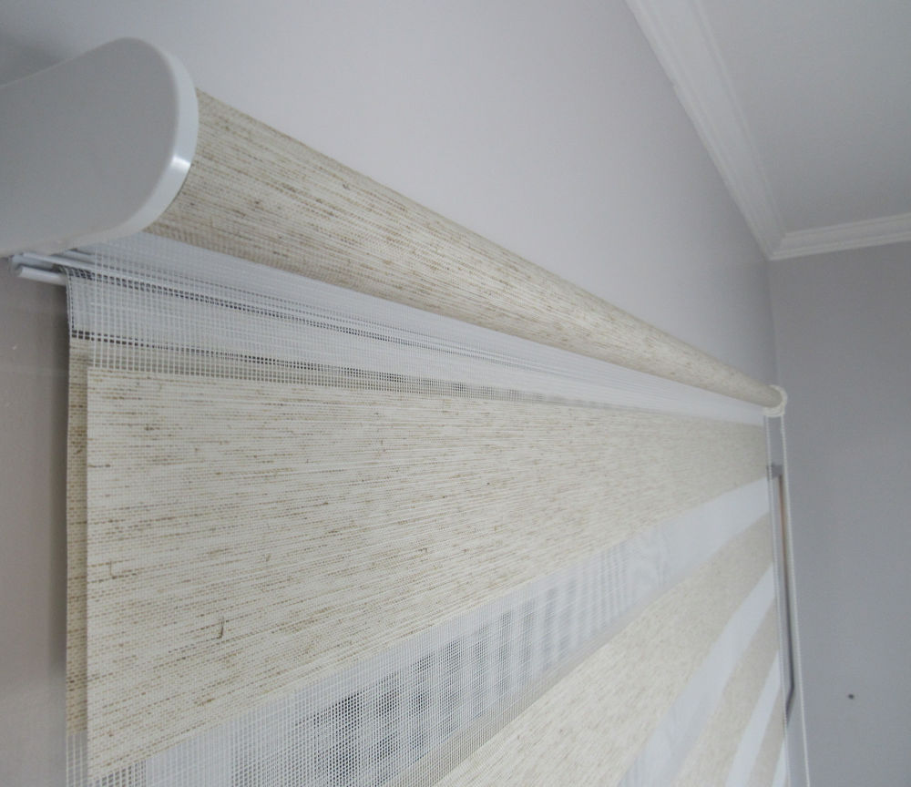 Persiana Rolo Double Vision 150 (larg) x 140cm (alt) Linho Bege - Pronta para instalar - 5