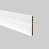 Rodapé em PVC Wood Com Friso 10 cm x 1,2 cm x 2,10 m Acabamento Branco. - 1