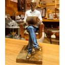 Ver imagem 2 de Estatueta Decorativa Psicólogo Escultura Resina Enfeite 20cm