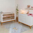 Ver imagem 1 de Kit Quarto Infantil com Pés Square Mel - Cômoda Elfe 4 Gavetas e 1 Porta + Berço Mini Cama Noah Wood