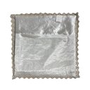 Ver imagem 2 de Capa de Almofada Decorativa Branco com Detalhes Prateado para Sofá