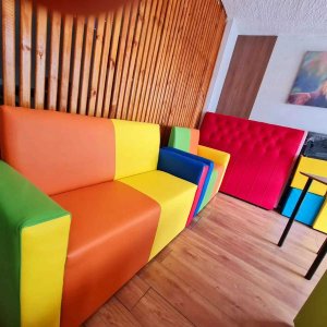 Poltrona Sofa Infantil 1,30cm Colorida com Braços Sku61 o Rei Das Poltronas Booth
