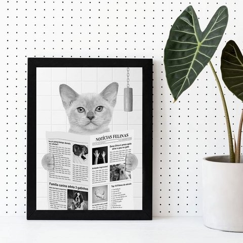 Quadro Decorativo Gato Lendo Jornal no Banheiro 45x34cm - com Vidro:madeira Preta