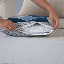 Ver imagem 5 de Kit 5 Peças Peseira Casal Padrão e Queen com Almofadas Cheias Dupla Face Grécia Jacquard Cor Azul