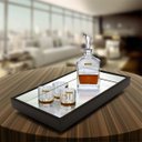 Ver imagem 4 de Bandeja Decorativa Espelhada em Laca Preta