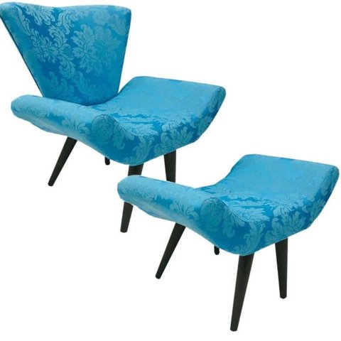 Poltrona e Puff Elegance Pé Palito Azul Turquesa