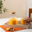 Ver imagem 4 de Kit 2 Jarras de Vidro Borossilicato com Tampa Bambu 1,1l Bico Direcionador Transparente Lyor