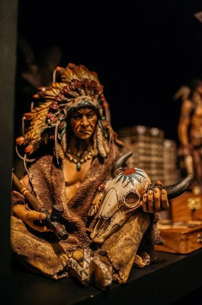Indio Chefe Sentado Com Cachimbo Oldway - 2