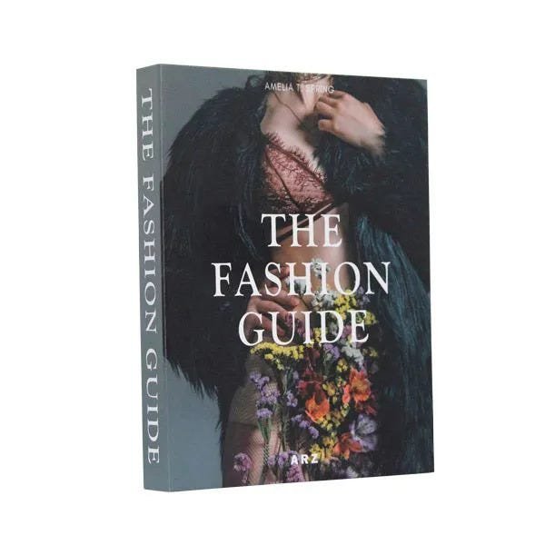 Livro Caixa Decorativo Book Box The Fashion Guide - 1