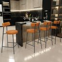 Ver imagem 2 de Kit 04 Banquetas Baixa para Cozinha Sala de Jantar Bar Bancada Milão L02 Couríssimo Canela - lyam de