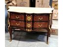 Ver imagem 1 de Cômoda Luiz XV Ornamentado Bronze T Marmore Formosa