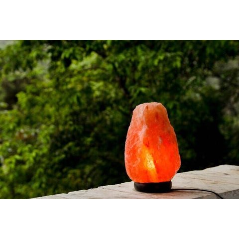 Luminária de Sal Rosa do Himalaia - 4 a 6kg - Abrange 40m³ - 220v
