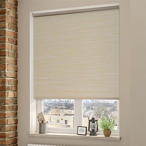 Cortina persiana rolô blackout 1,00m x 1,20m com bandô