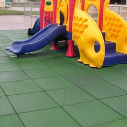 PISO DE BORRACHA SQUARE KIDS 0,50 X 0,50M 20MM - VERDE - 3